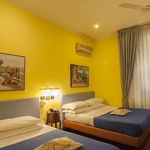 Hotel Toledo, Nápoles